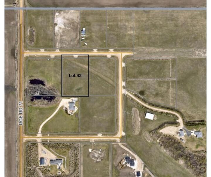 Property Photo:  42 713019 Range Road 71  AB T8W 5E9 