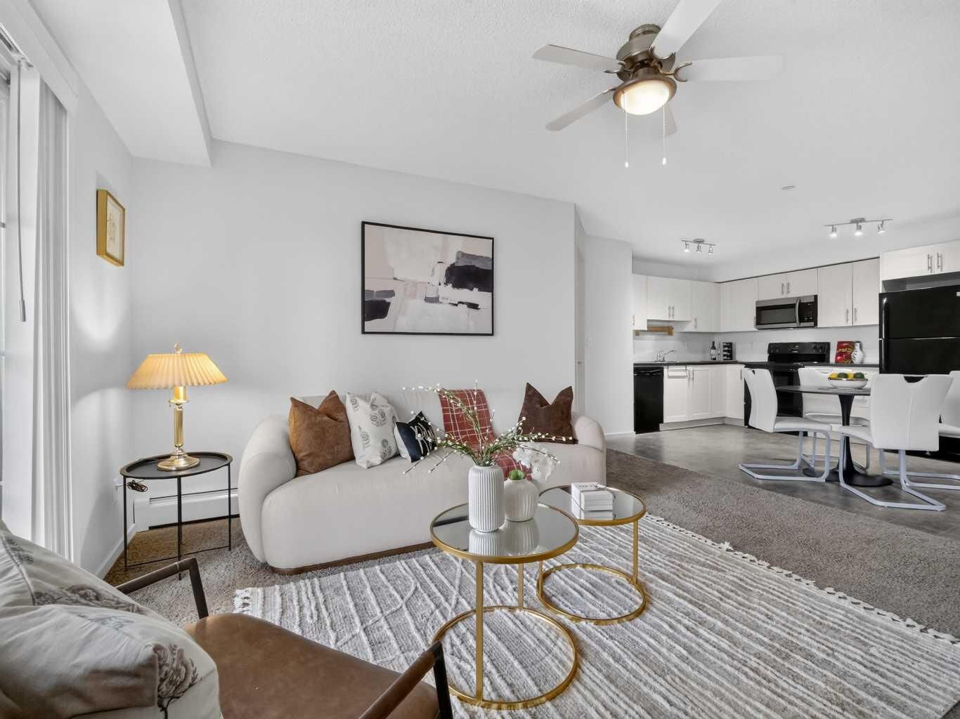 Property Photo:  755 Copperpond Boulevard SE 5312  AB T2Z 4R2 