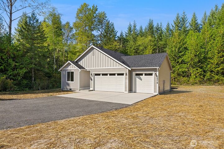 Property Photo: 5631 192nd Street NW 15B WA 98292