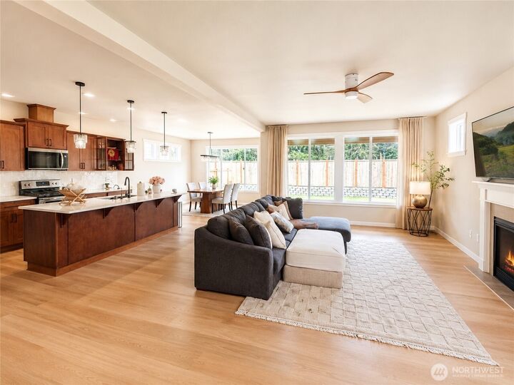 Property Photo: 2925 75th Avenue SW WA 98512