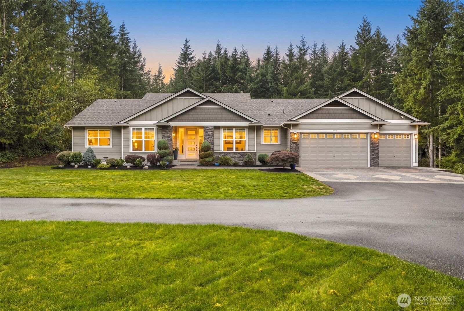 Property Photo: 4003 259th Place NW WA 98292