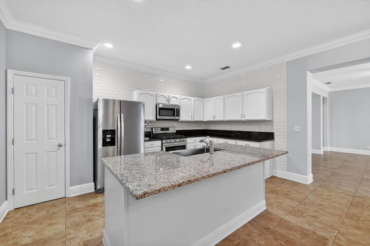Property Photo: 7865 15th Lane FL 32966