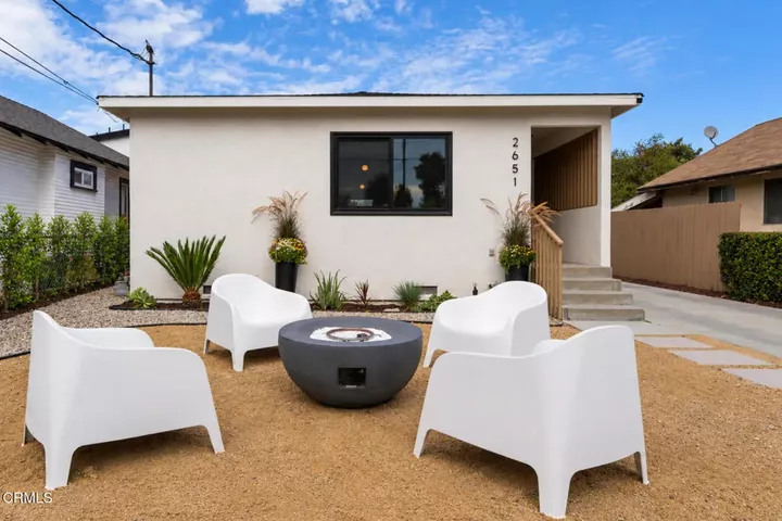 Property Photo: 2651 Pirtle Street CA 90039