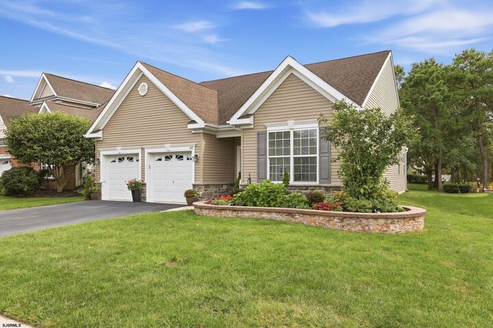 Property Photo:  169 Keller Way  NJ 08330-9999 