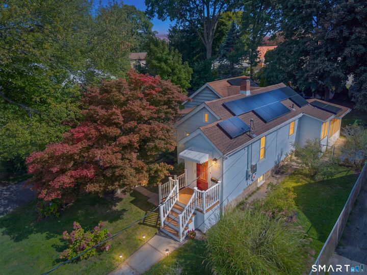 Property Photo: 336 Barnum Ter Extension CT 06614