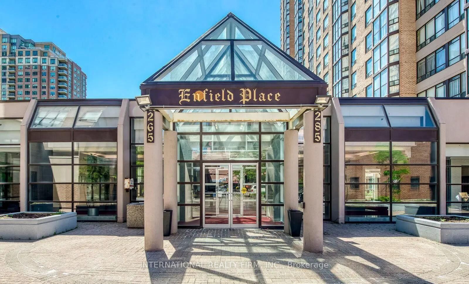 Property Photo:  285 Enfield Place 208  ON L5B 4L8 