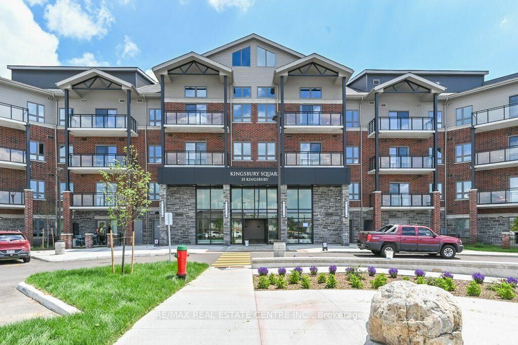 Property Photo:  35 Kingsbury Square 319  ON N1L 0J4 