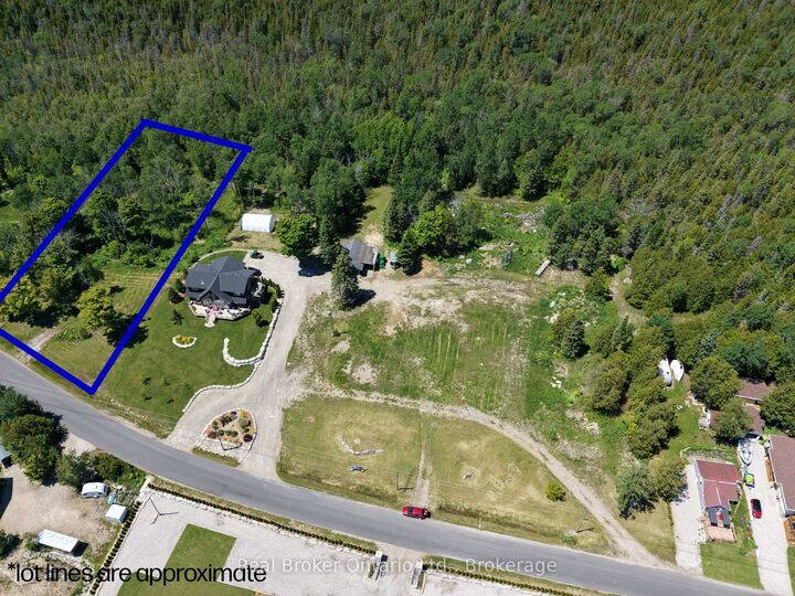 Property Photo:  116 Tamarac Road  ON N0H 1W0 