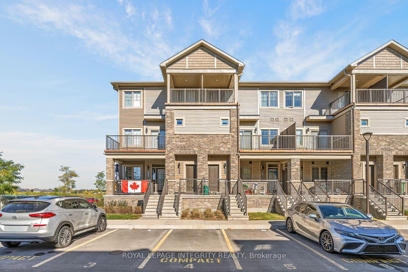 Property Photo:  303 Olivenite Private S  ON K2J 7J4 