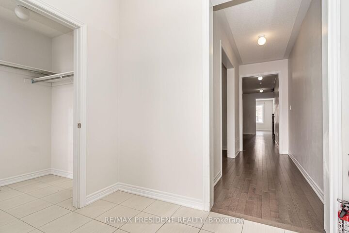 Property Photo: 663 Anishinaabe Drive ON L9V 3Y5