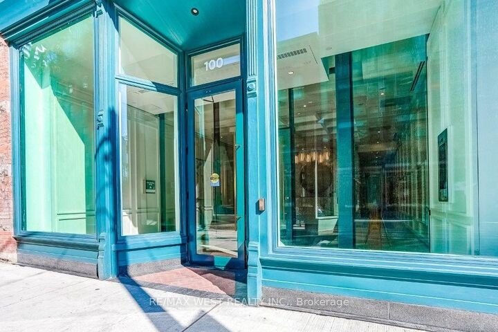 Property Photo:  100 Queen Street E 2707  ON M5C 0B5 