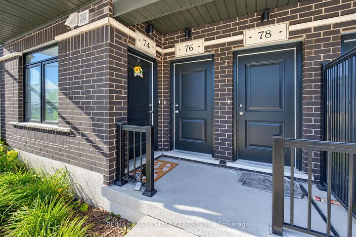 Property Photo:  74 Wheat Lane 37  ON N2R 0R6 