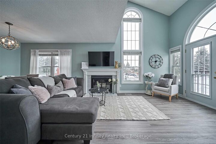 Property Photo: 1661 Nash Road H2 ON L1E 1S8