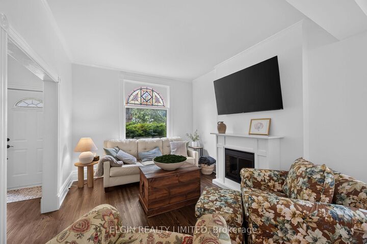 Property Photo:  25 Locust Street  ON N5R 2C2 
