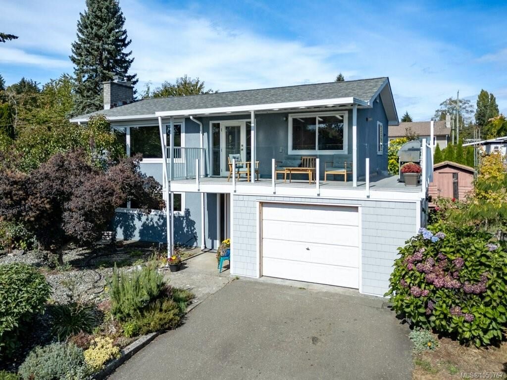 Property Photo: 2158 Downey Ave BC V9M 1W8