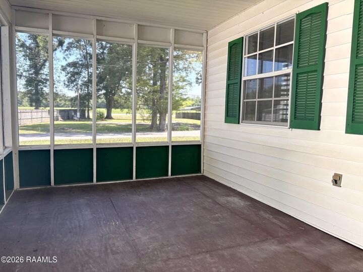 Property Photo: 1041 Vermilion Street LA 70517