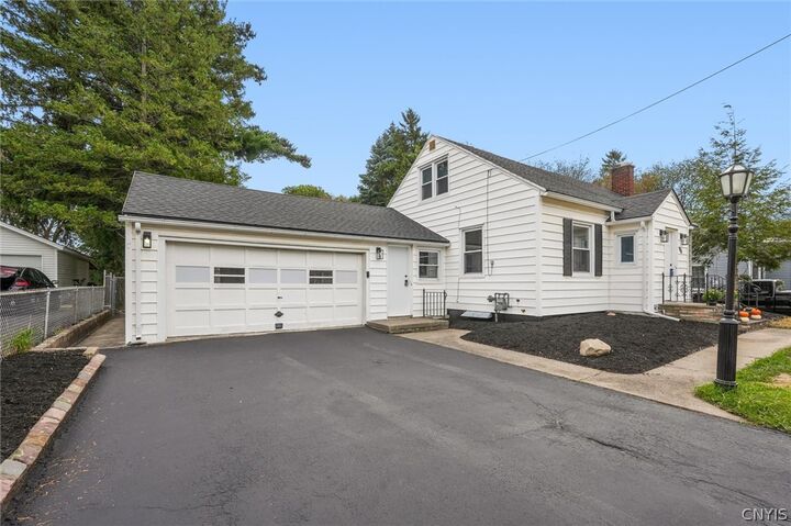 Property Photo:  517 S Terry Road  NY 13219 