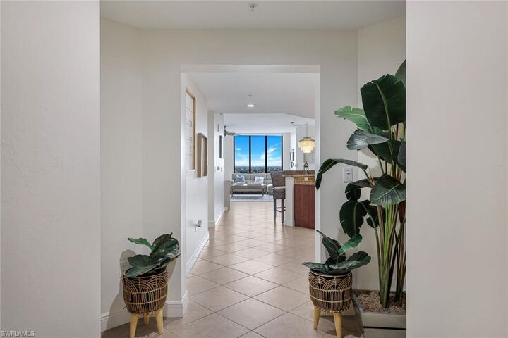 Property Photo:  5781 Cape Harbour Dr 1304  FL 33914 