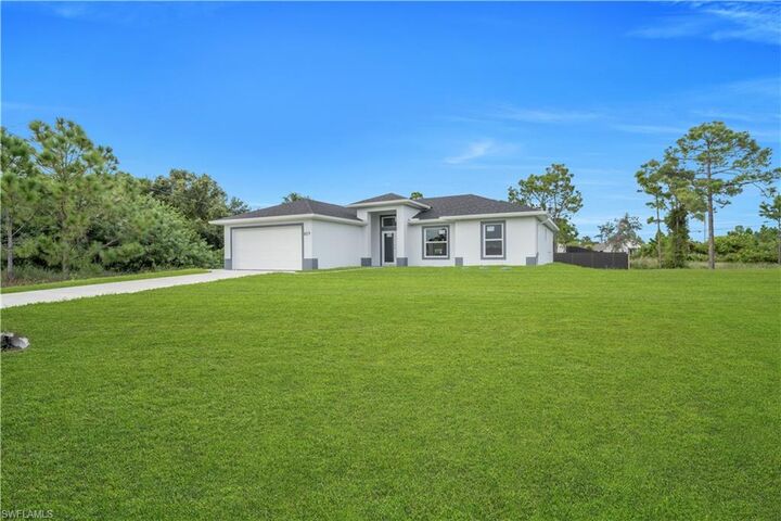 Property Photo:  859 Chicago St  FL 33974 