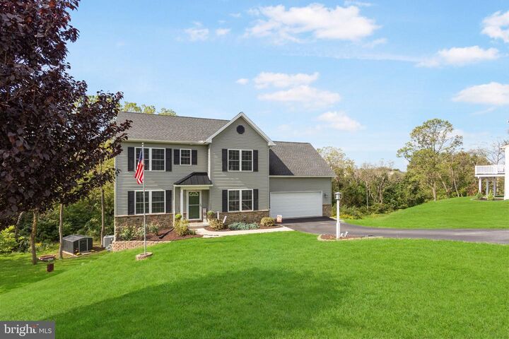 Property Photo: 385 Barclay Drive PA 17356