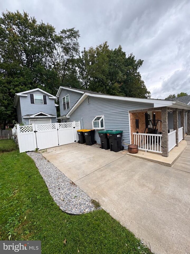 Property Photo:  20 Queens Way  DE 19713 