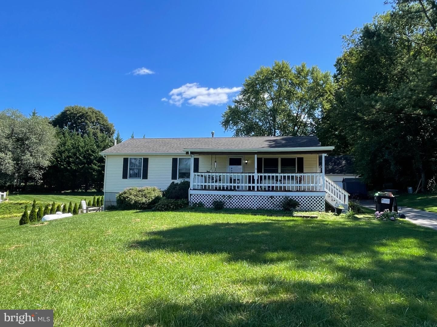Property Photo:  44 Magnolia Trail  PA 17314 