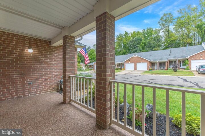 Property Photo:  903 Yardarm Lane  MD 21401 