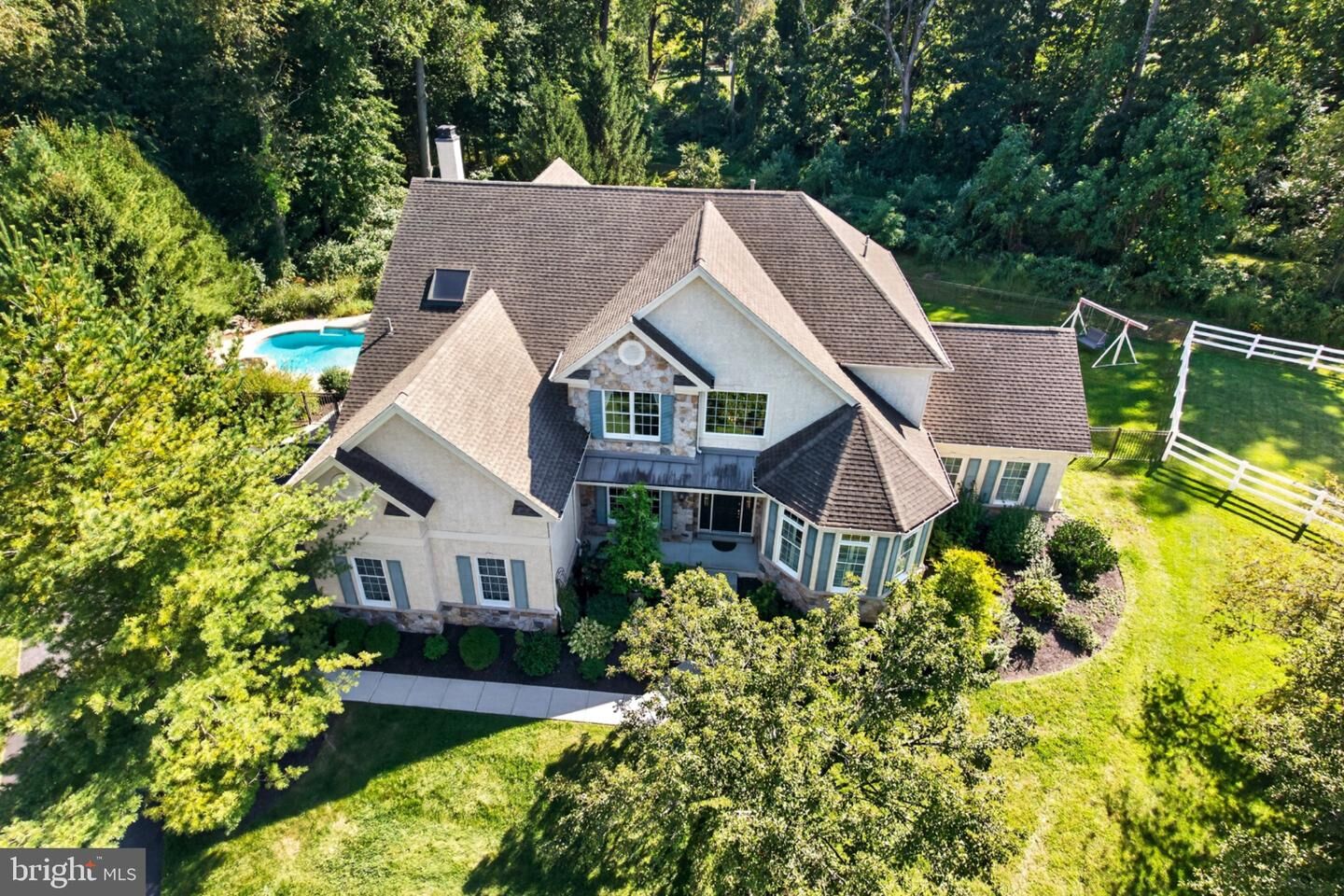 Property Photo:  1204 Aston Court  PA 19425 