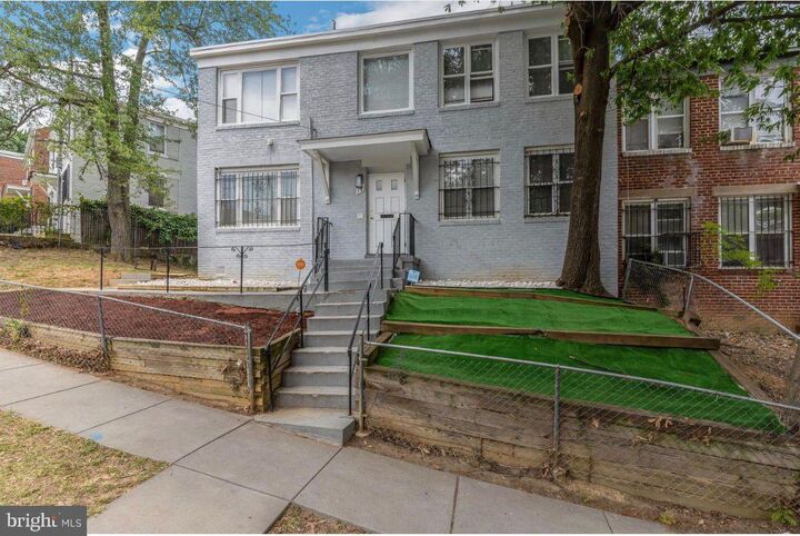 Property Photo: 15 Galveston Place SW DC 20032