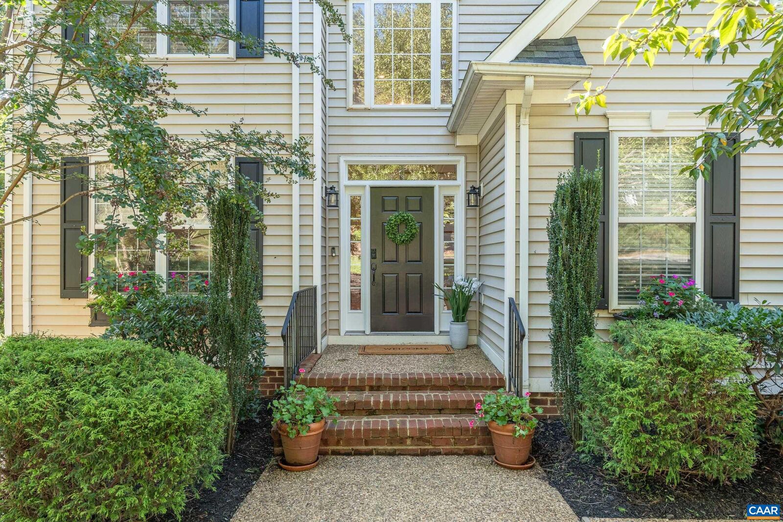 Property Photo:  526 Fontana Dr  VA 22911 