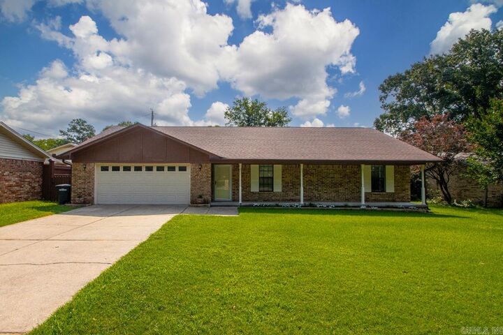 Property Photo: 101 Crossbow Ct AR 72120