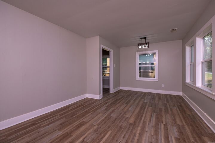 Property Photo: 1620 S Harrison AR 72204