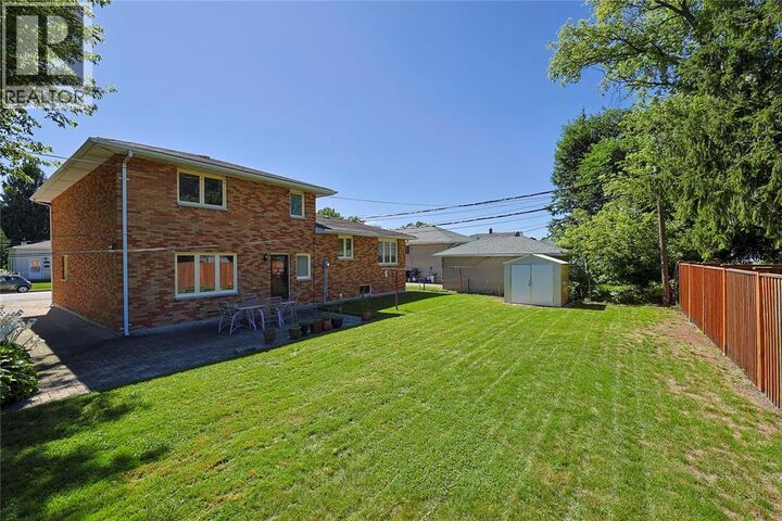 Property Photo:  820 Alexander Street  ON N7T 5H1 