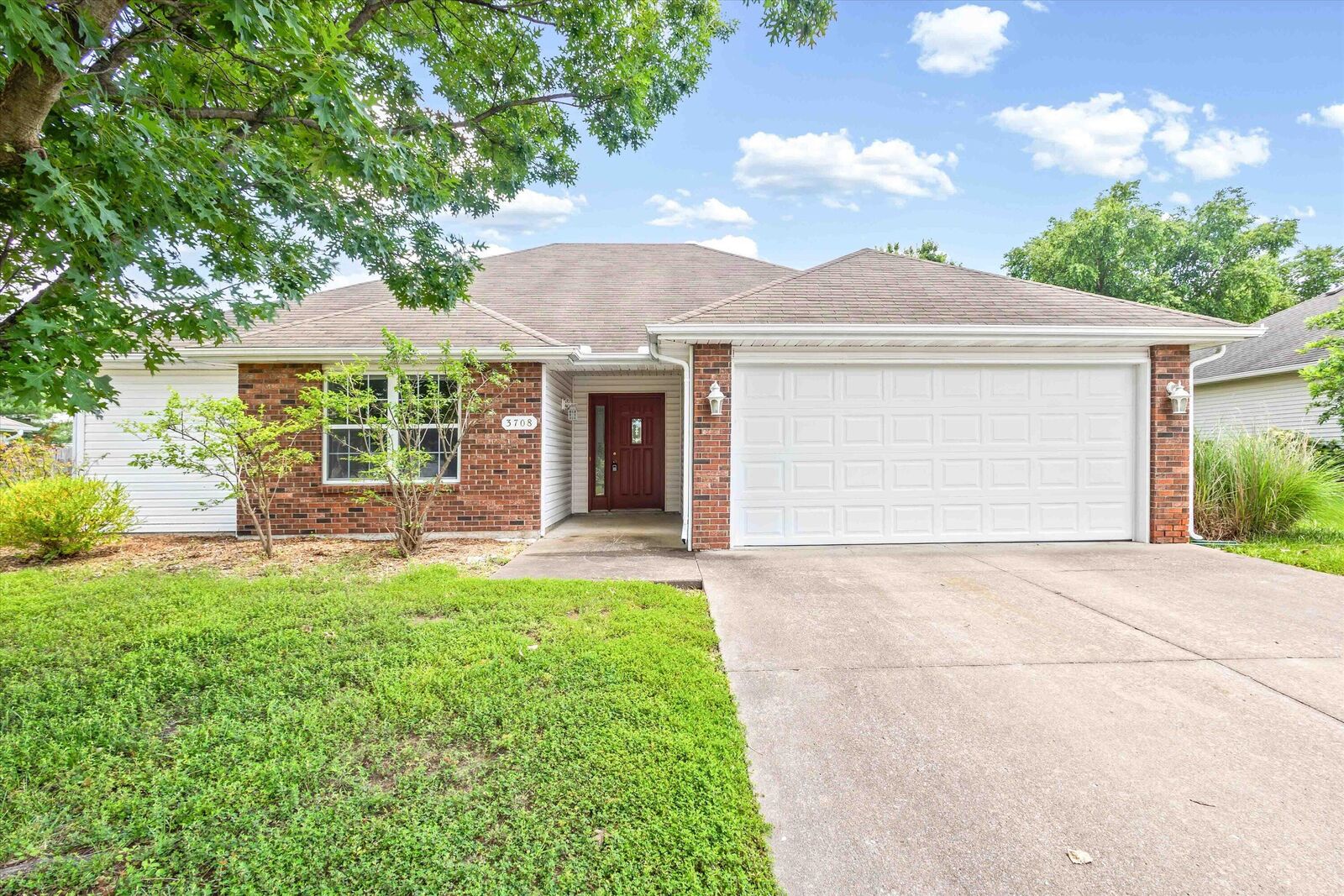 Property Photo:  3708 Panther Dr  MO 65202 