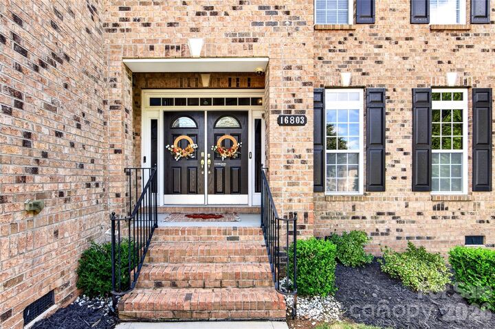 Property Photo:  16803 Silversword Drive  NC 28213 