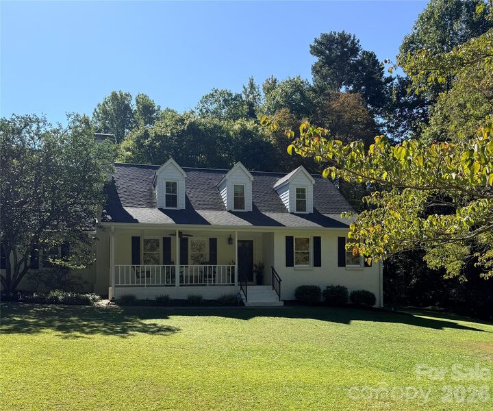 Property Photo:  908 Chambwood Road  NC 28110 