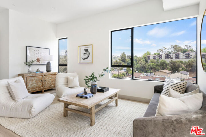 Property Photo:  170 S Avenue 58  CA 90042 