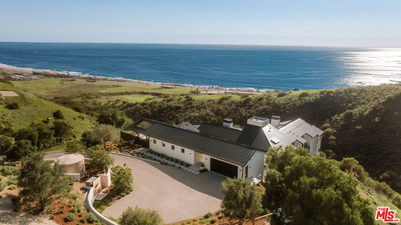 Property Photo:  5941 Trancas Canyon Rd  CA 90265 