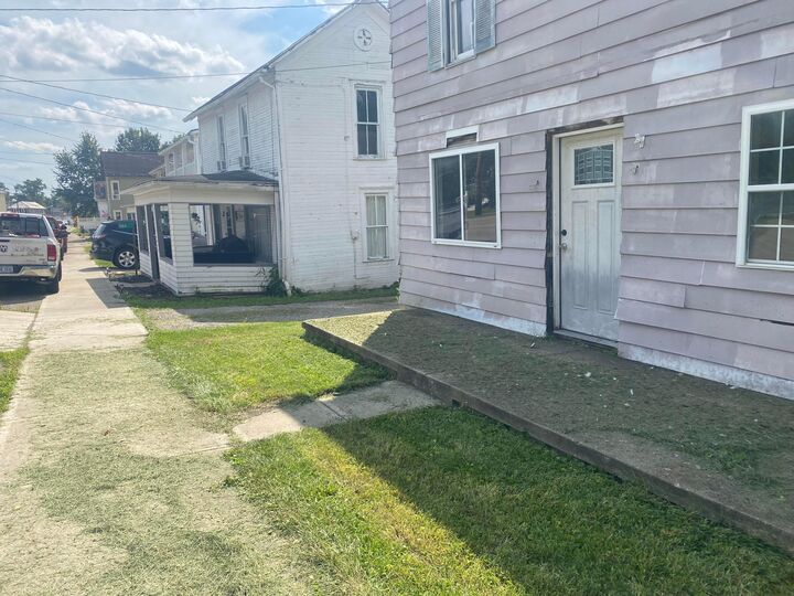 Property Photo:  211 N Main Street  OH 43148 