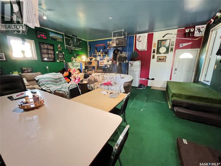 Property Photo:  202 Hood Street  SK S0N 1N0 