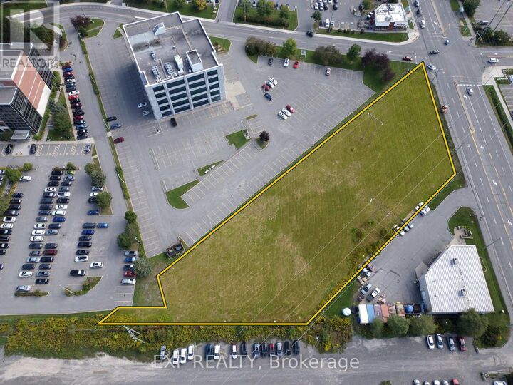 Property Photo:  2151 Robertson Road  ON K2H 5Z2 