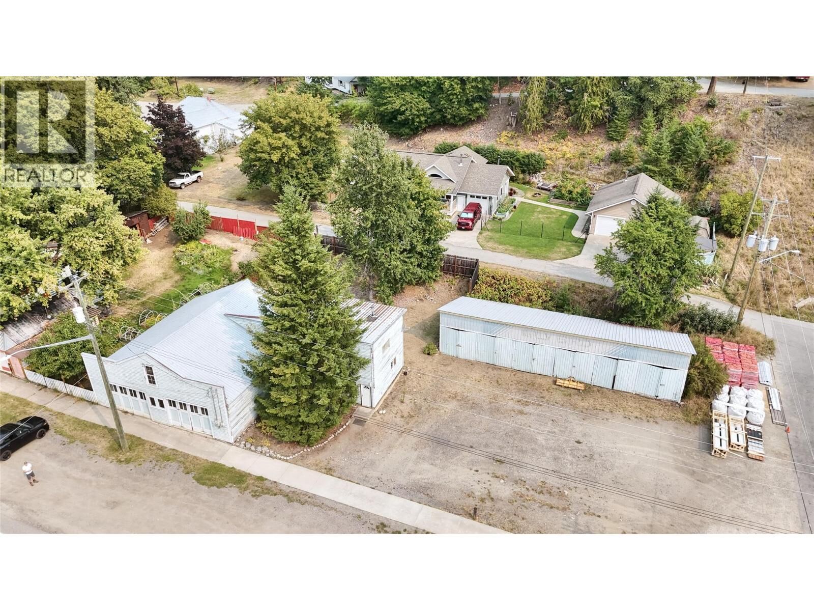 Property Photo:  306 & 310 Lake Avenue  BC V0G 1S0 