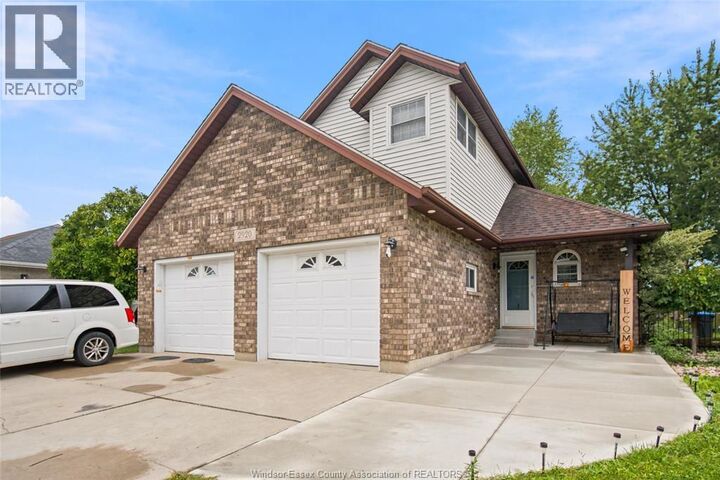 Property Photo:  2920 Strawberry Drive  ON N9K 1C1 
