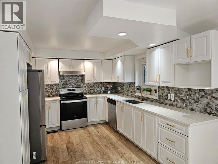 Property Photo:  23 Ella Street South  ON N0P 2L0 
