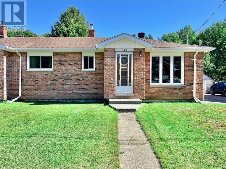 Property Photo:  132 First Ave N  ON P0M 2C0 