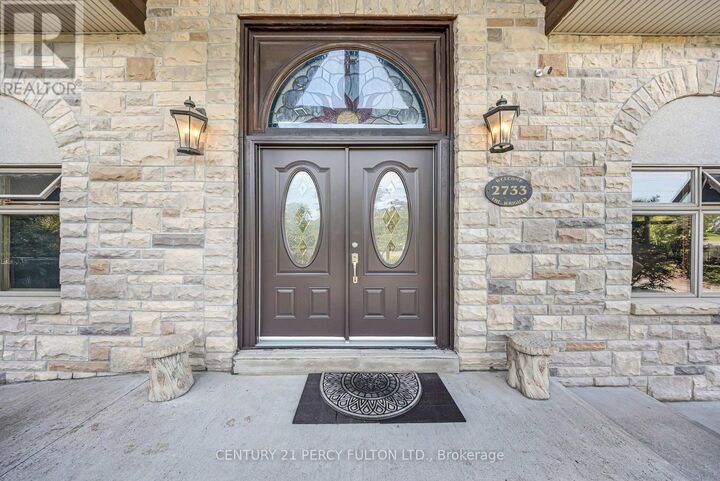 Property Photo:  2733 Taunton Road  ON L1C 7B1 