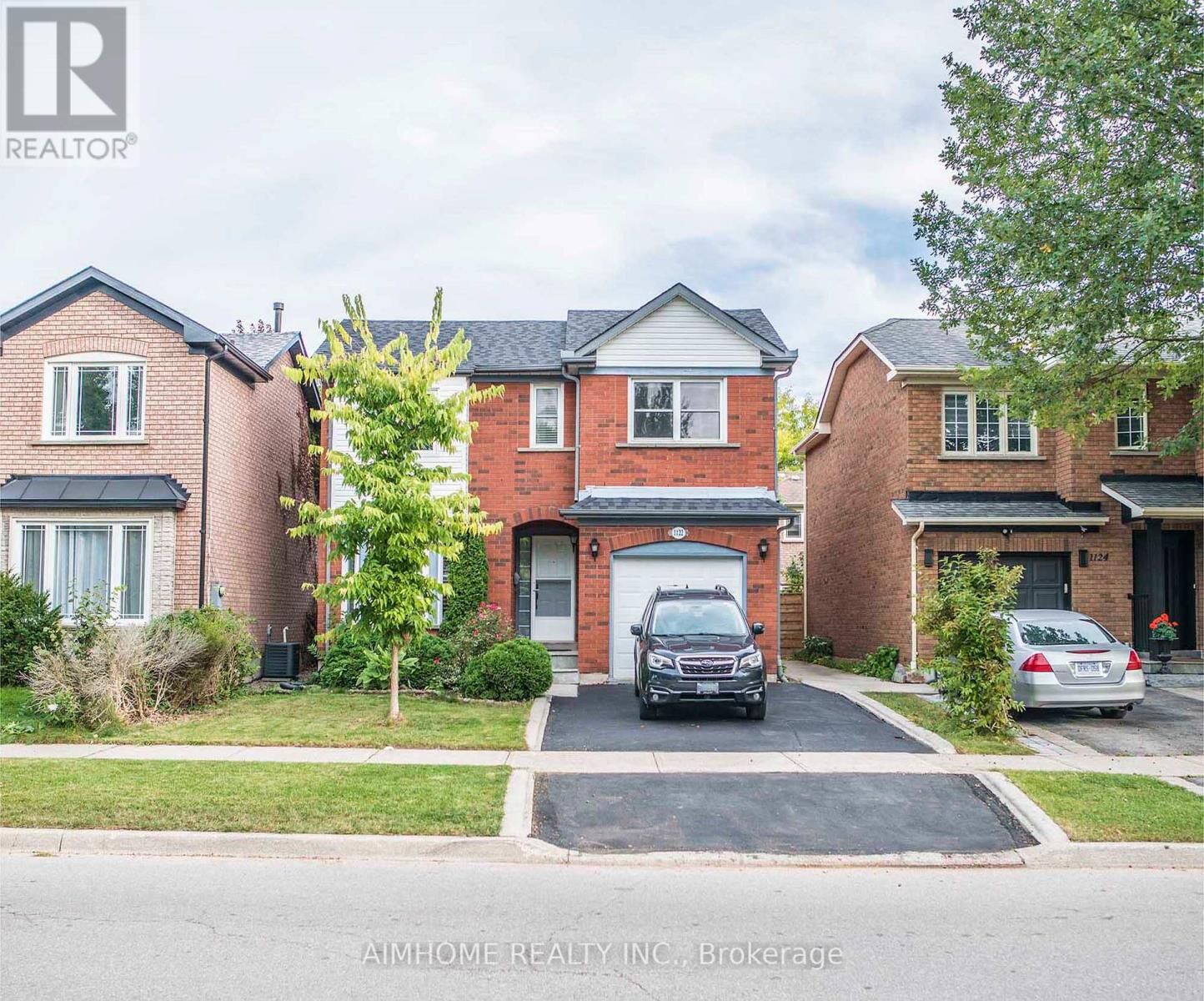 Property Photo:  1122 Glen Valley Road  ON L6M 3K8 