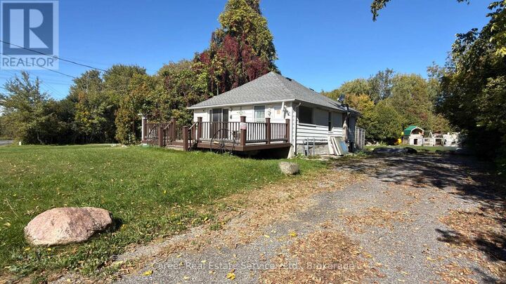 Property Photo:  2138 Highway No 2 Road  ON L1C 3K7 