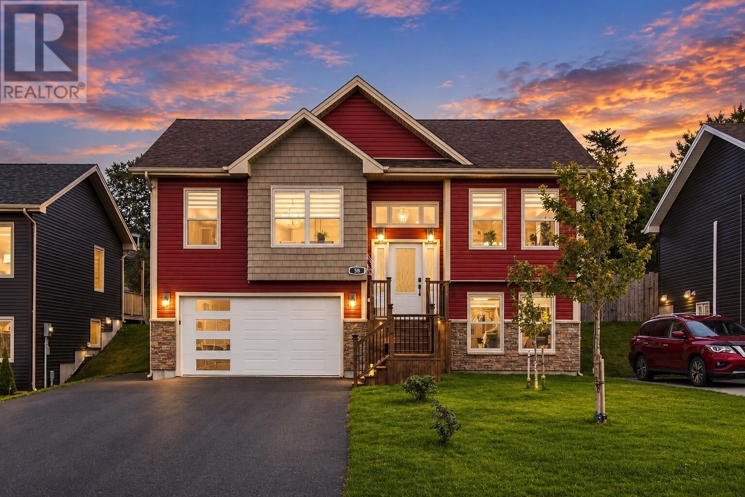 Property Photo:  58 Oaken Drive  NL A1X 0B9 