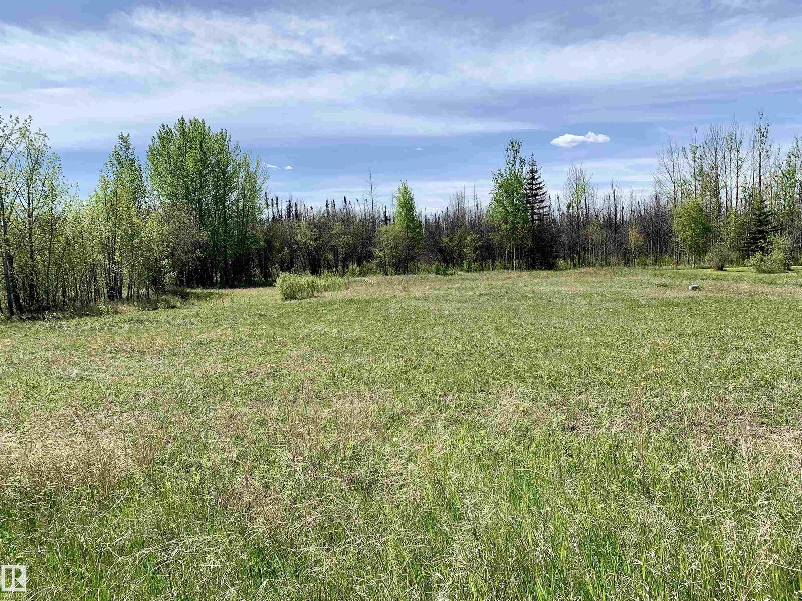 Property Photo:  9002 Hwy 16  AB T0E 2M0 